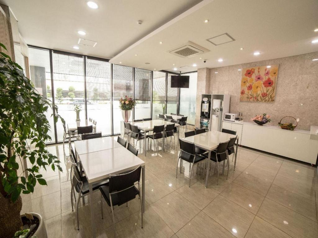 Reve Business Hotel Čedžu Exteriér fotografie